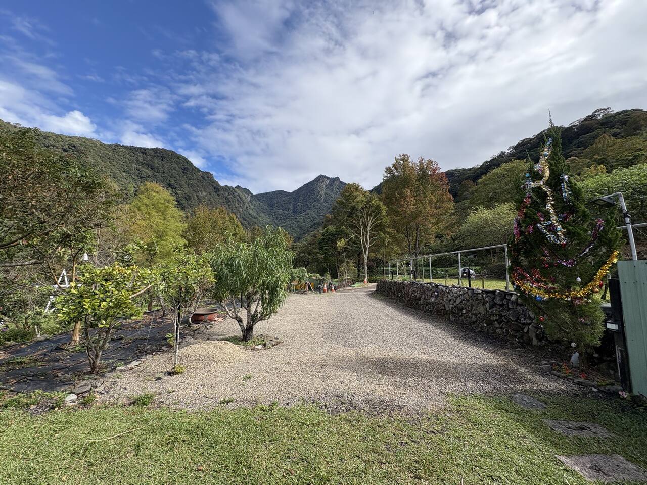 文萱居・別館庭院視角